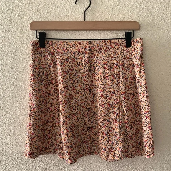 XHILARATION Floral Crop Top Mini Skirt 2pc Set Medium - Picture 7 of 16